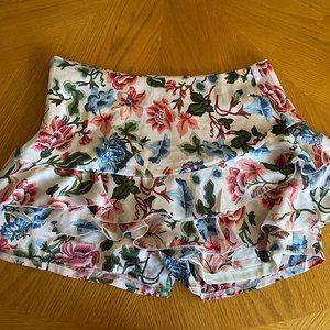 ASOS Short shorts Asymmetrical ruffle floral silk like shorts Sz US 10/L